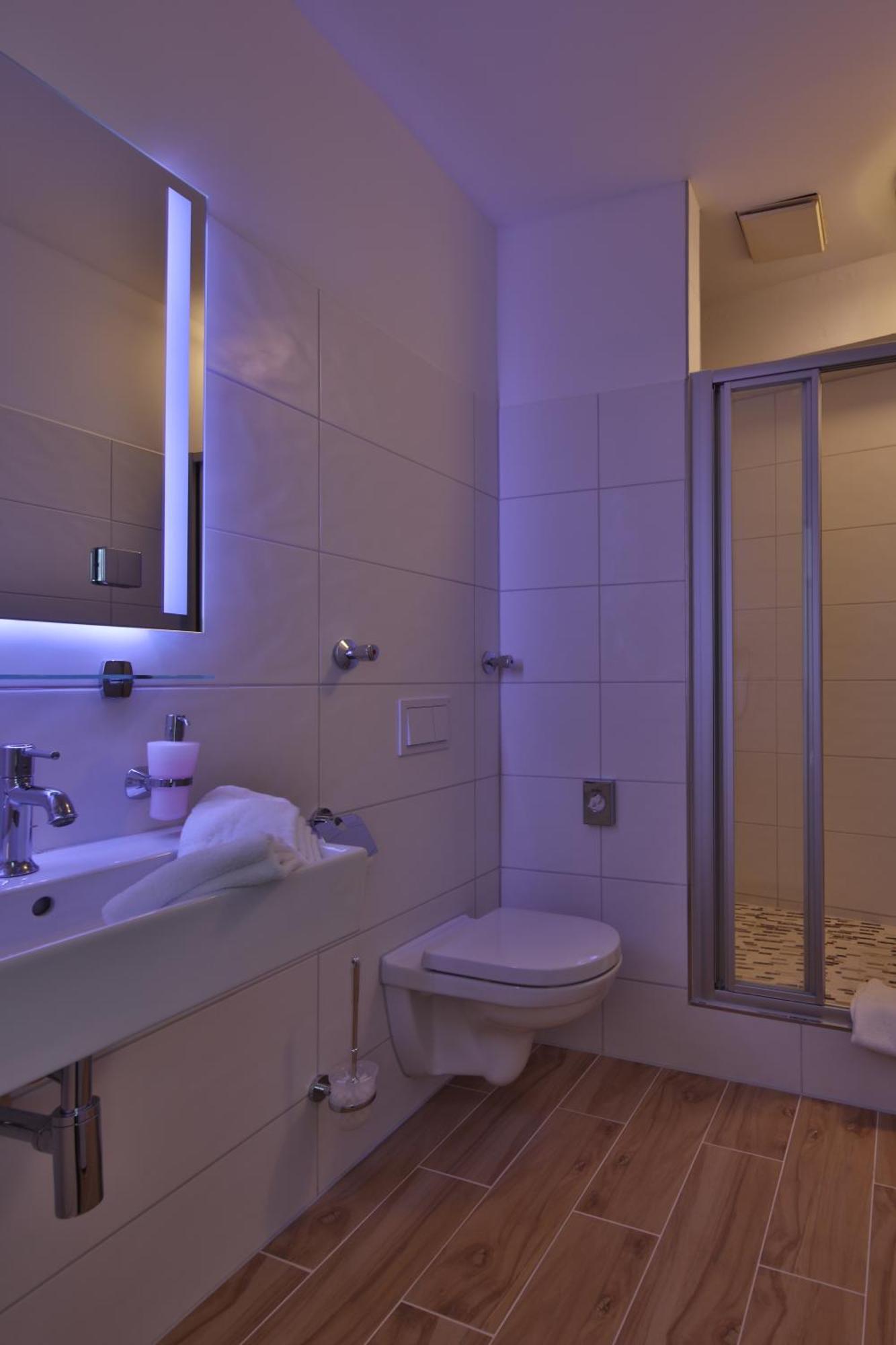 Hotel Elefant Schwerin  Phòng bức ảnh