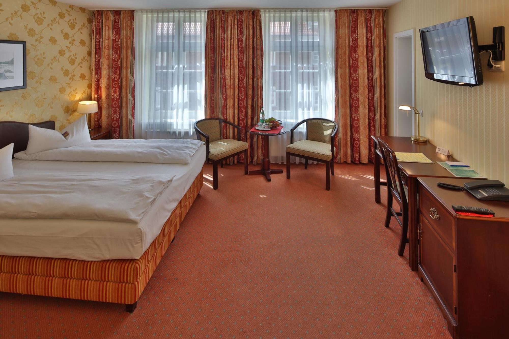 Hotel Elefant Schwerin  Phòng bức ảnh
